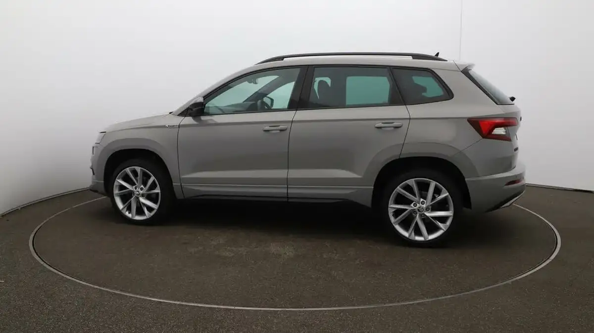 2021-skoda-karoq-15-tsi-sportline-dsg-big-53