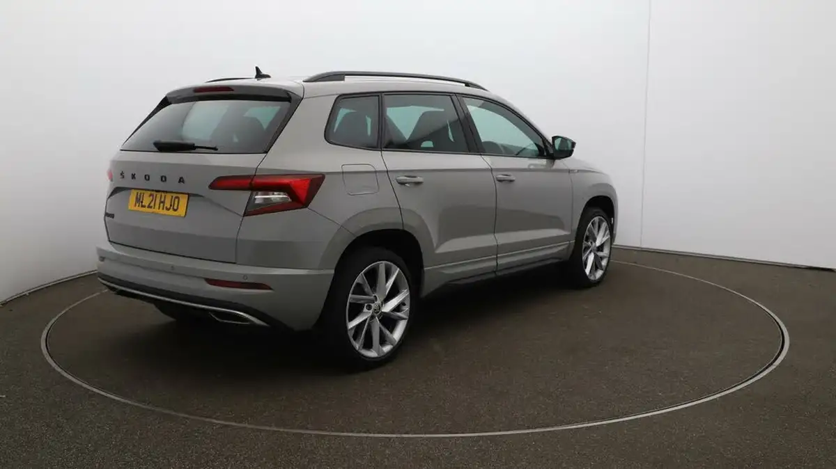 2021-skoda-karoq-15-tsi-sportline-dsg-big-7