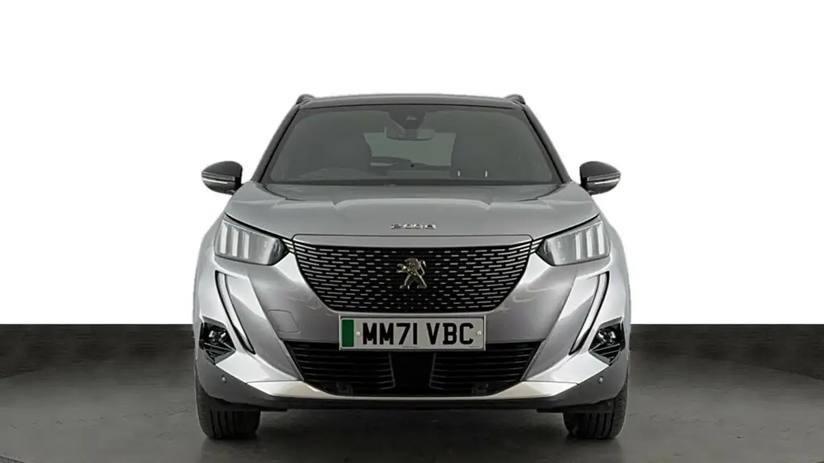 2022-peugeot-2008-suv-e-gt-big-7