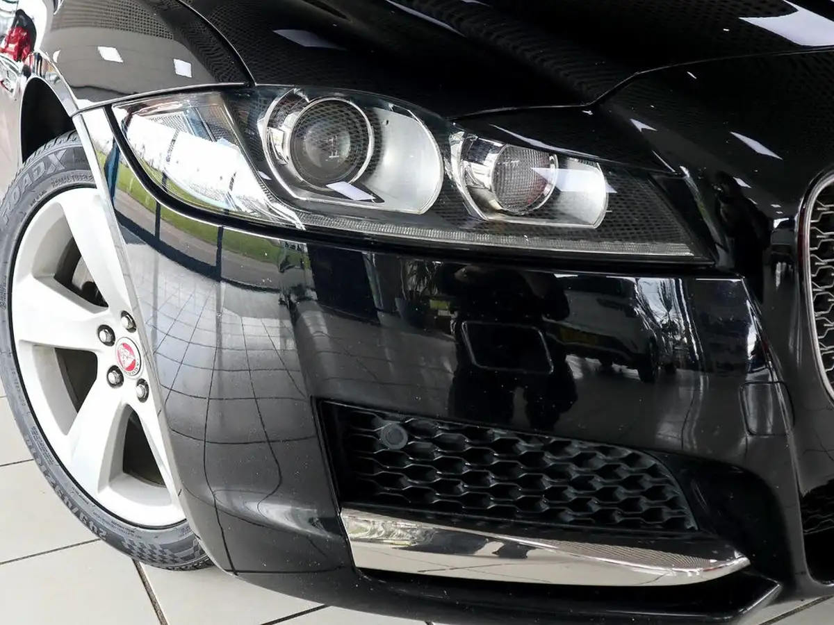 2018-jaguar-xf-20i-portfolio-249ps-sportbrake-5d-1997cc-big-10
