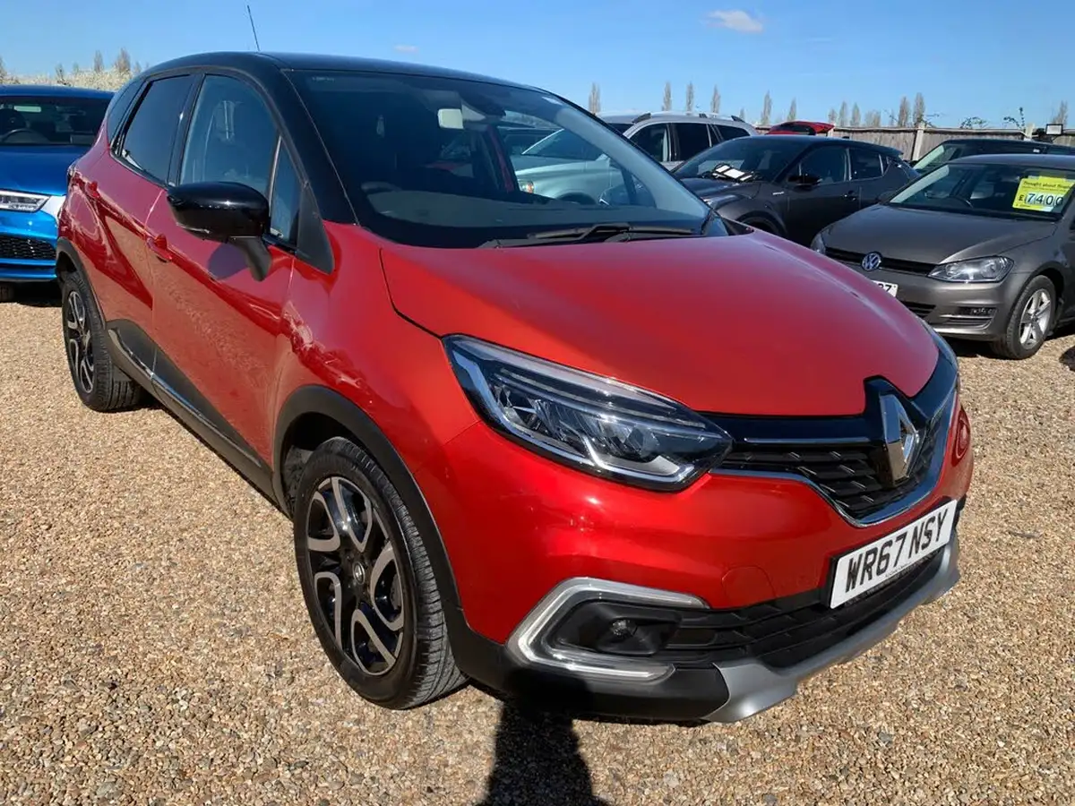 2017-renault-captur-12-dynamique-s-nav-big-0