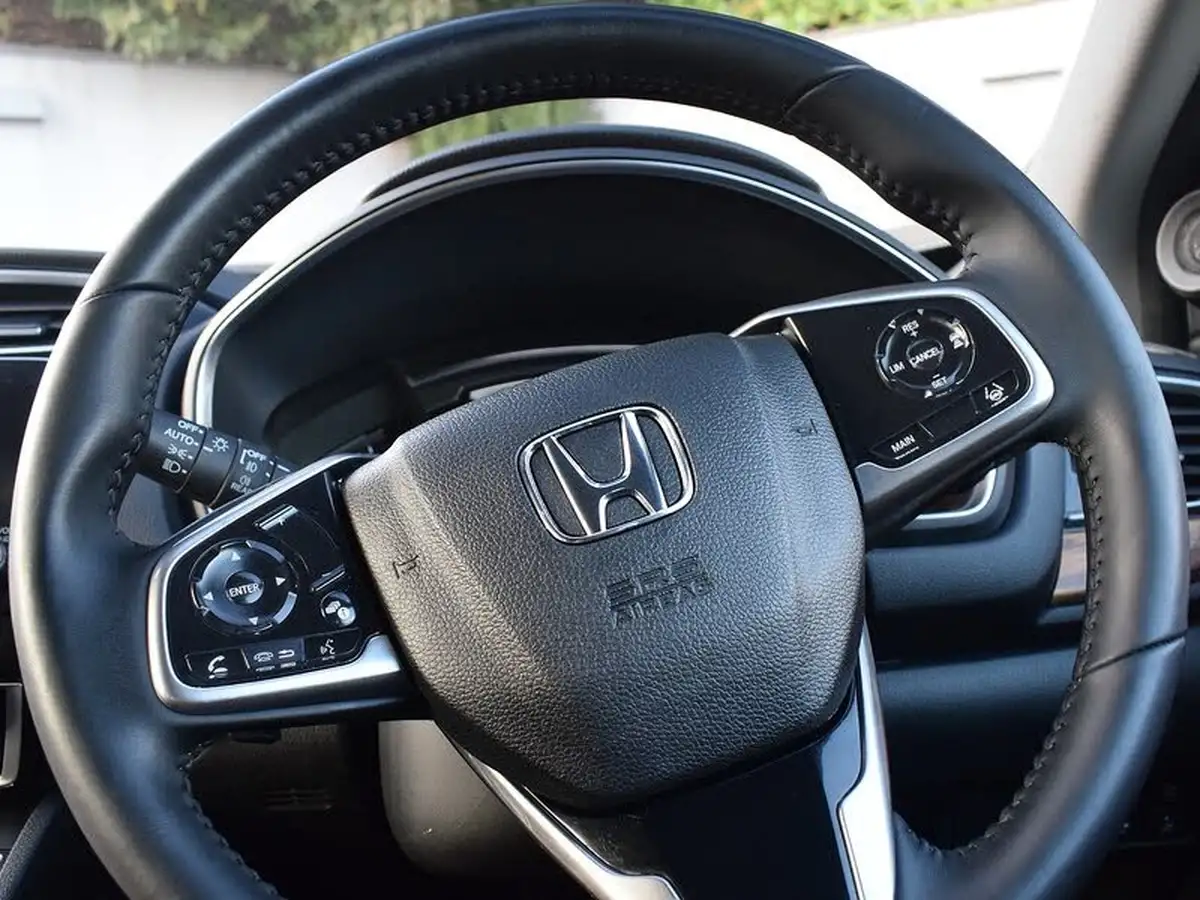 2019-honda-cr-v-20-i-mmd-se-4wd-big-17