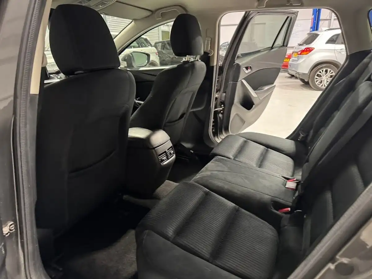 2017-mazda-mazda6-22td-se-l-nav-big-33