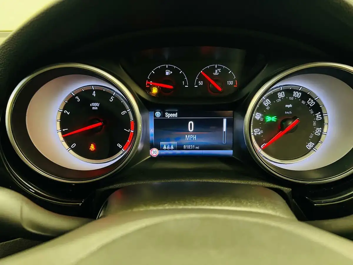 2018-vauxhall-astra-14i-16v-turbo-sri-nav-150ps-hatchback-big-20