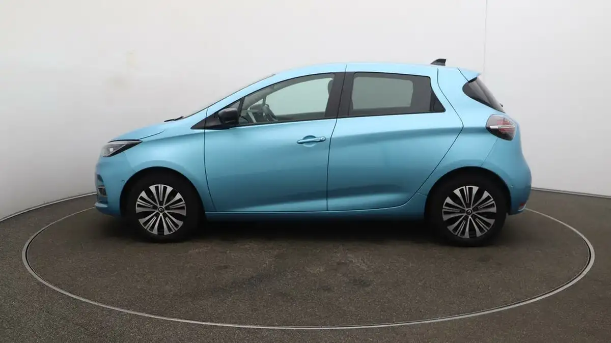 2023-renault-zoe-e-techno-boost-charge-big-57
