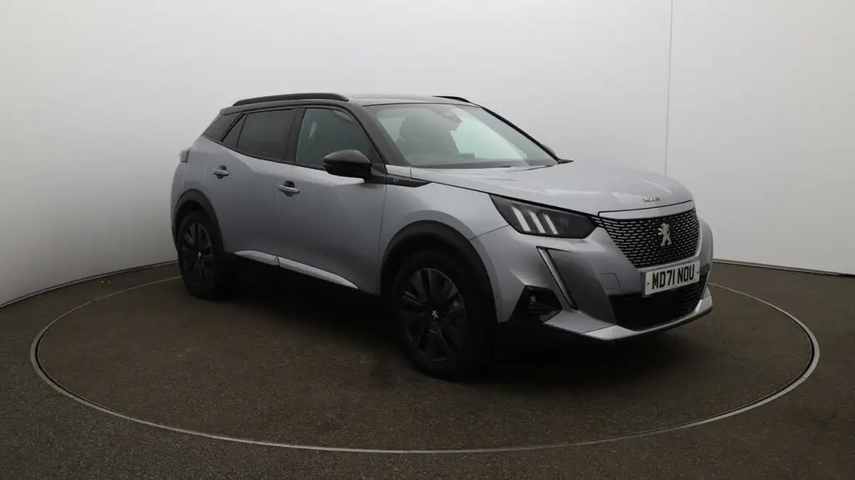 2022-peugeot-2008-suv-e-gt-premium-big-1