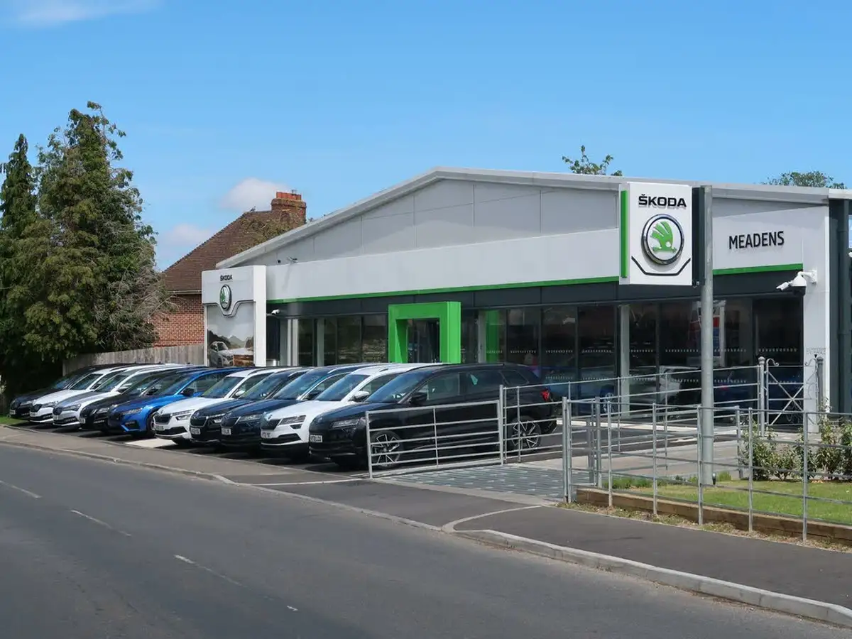 2021-skoda-kodiaq-15-tsi-se-drive-7-big-7