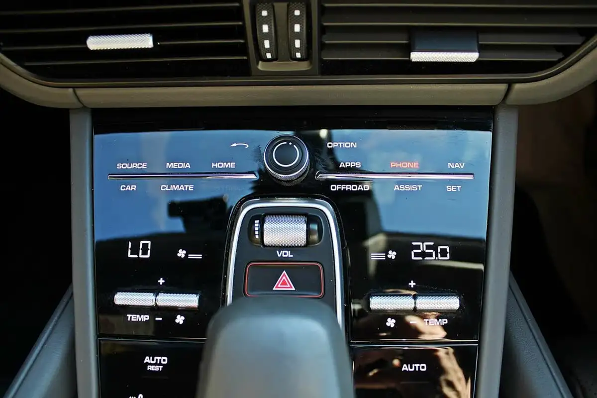 2019-porsche-cayenne-30-v6-ss-station-wagon-big-20