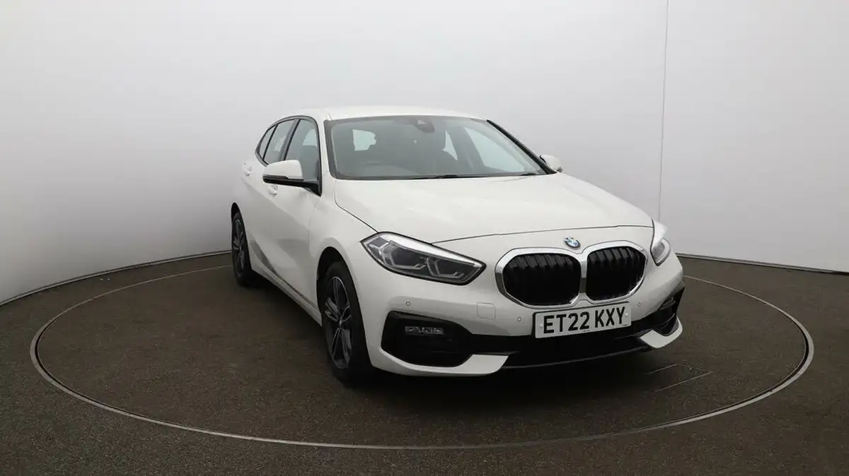 2022-bmw-1-series-15-118i-sport-dct-big-34