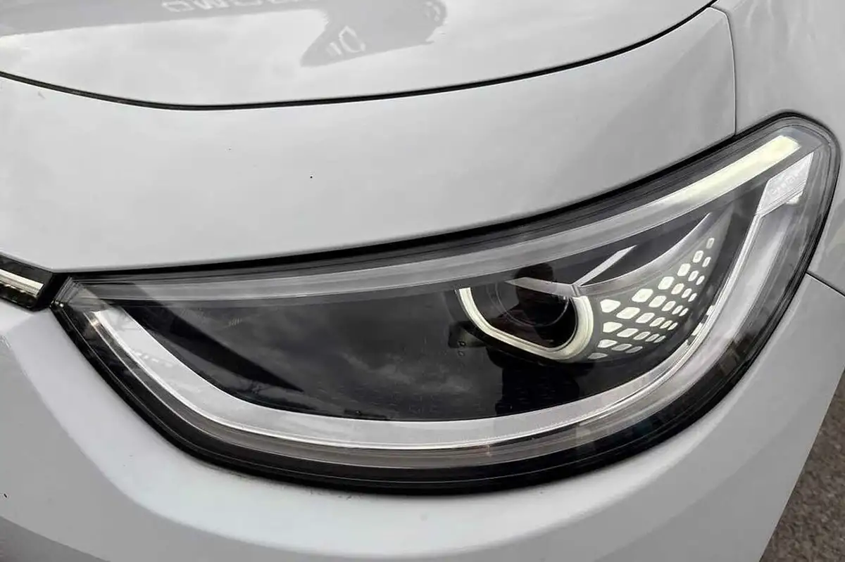 2020-volkswagen-id3-e-business-big-17