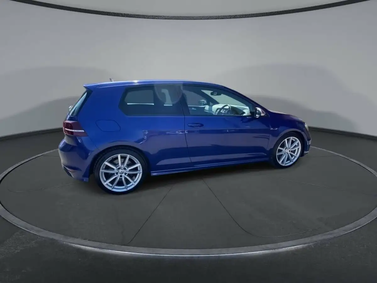 2016-volkswagen-golf-20-tsi-r-4motion-bmt-ss-hatchback-3d-dsg-big-24