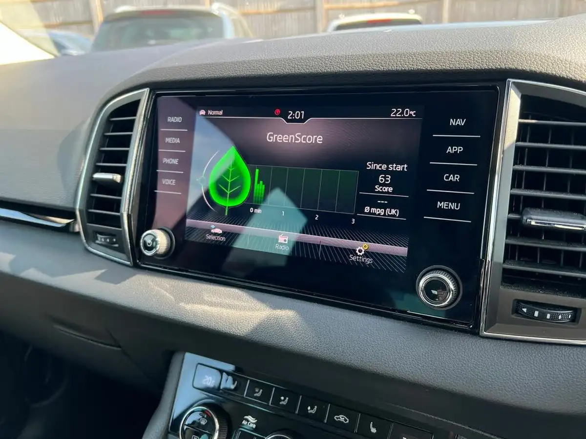 2019-skoda-karoq-15-tsi-se-l-big-42