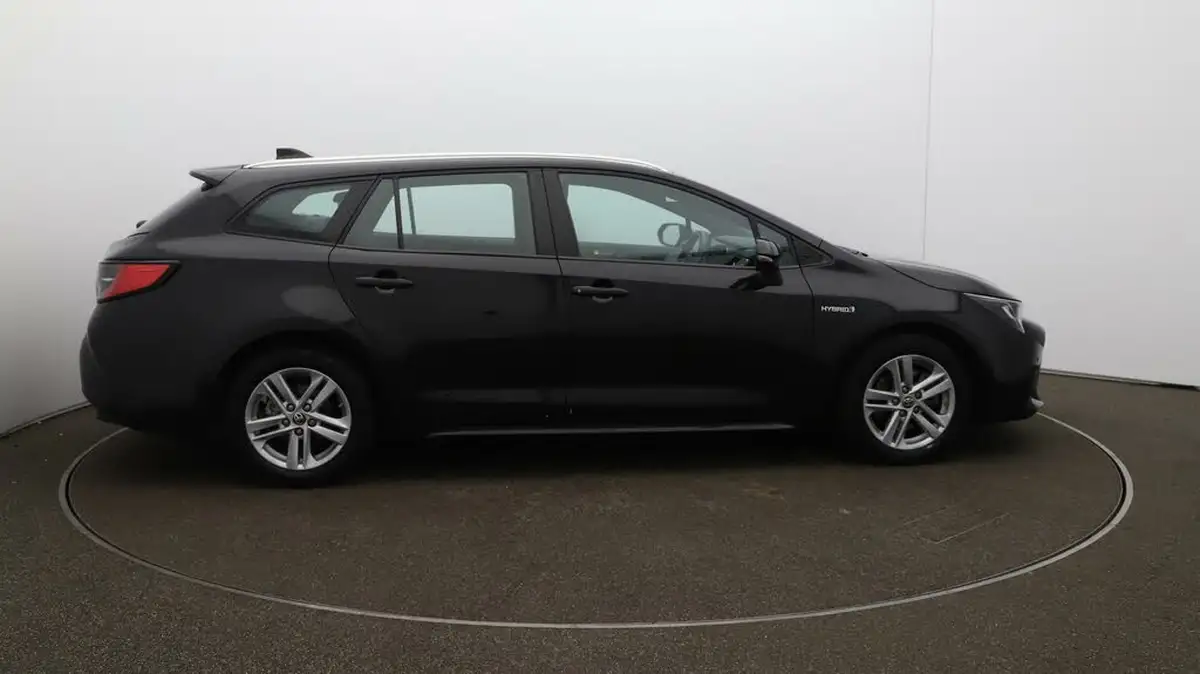 2021-toyota-corolla-20-vvt-i-icon-tech-touring-sports-big-8