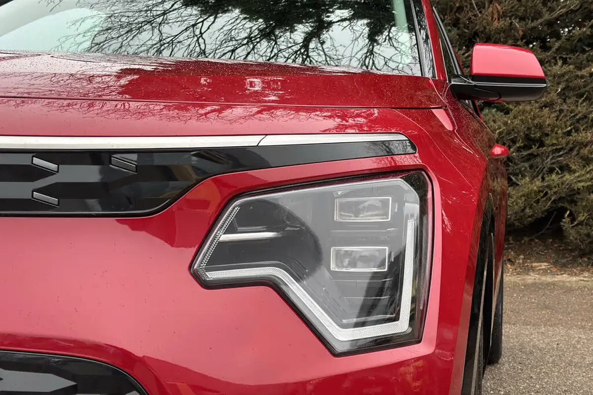 2024-kia-niro-ev-e-3-big-33