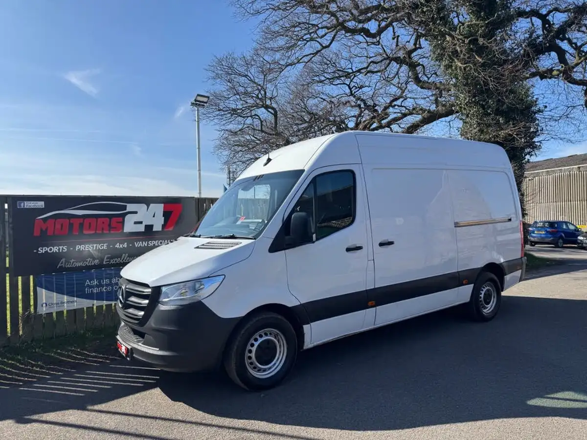 2020-mercedes-benz-sprinter-20cdi-315-l1h1-progressive-big-21
