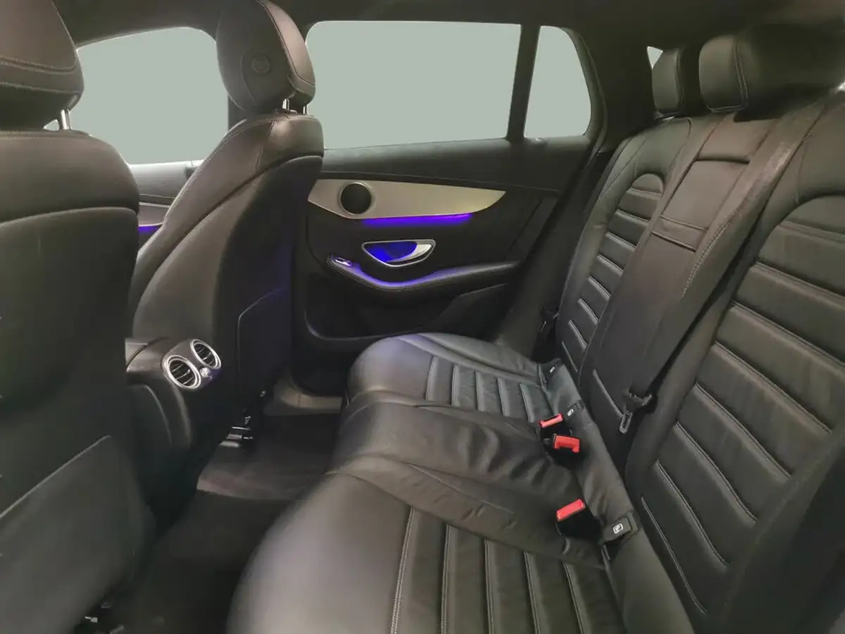 2021-mercedes-benz-eqc-e-eqc-400-amg-line-big-26