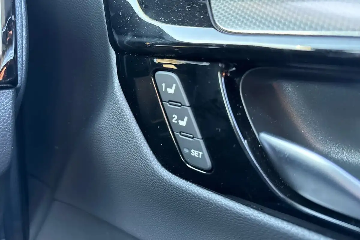 2024-honda-cr-v-20-i-mmd-advance-tech-big-19
