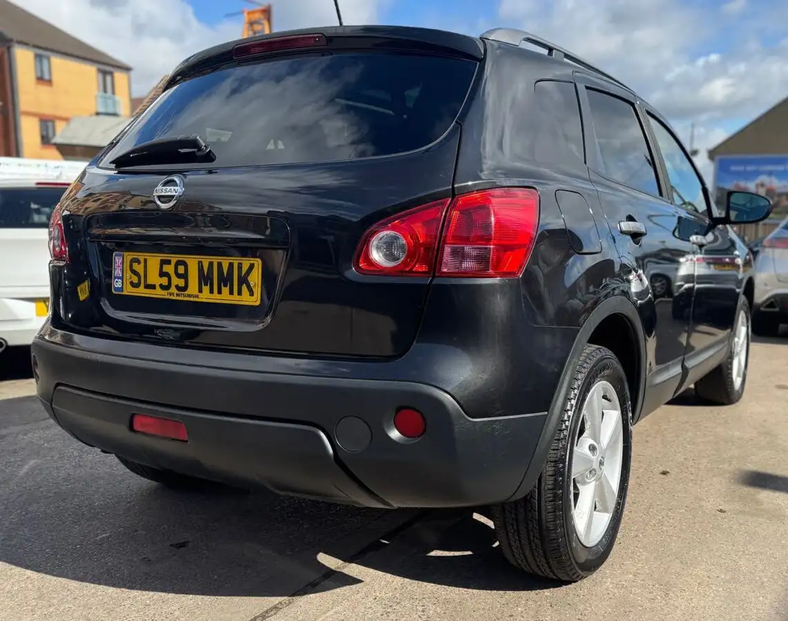 2009-nissan-qashqai-20-n-tec-2wd-big-2