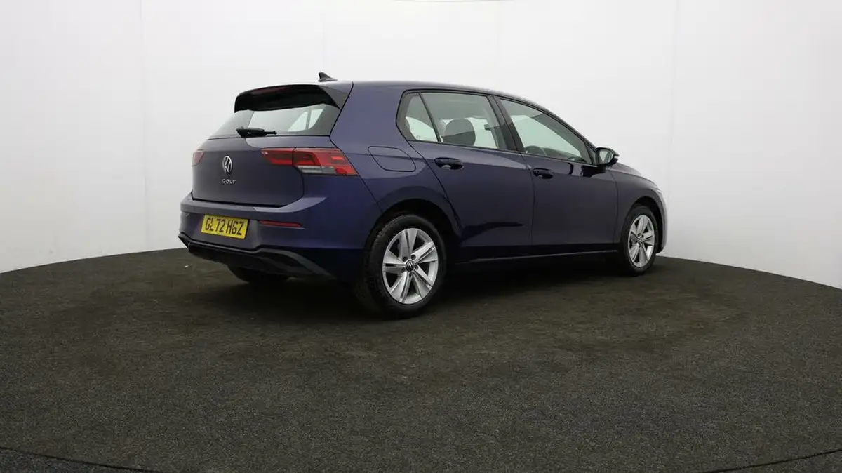 2022-volkswagen-golf-15-tsi-life-150ps-hatchback-big-24