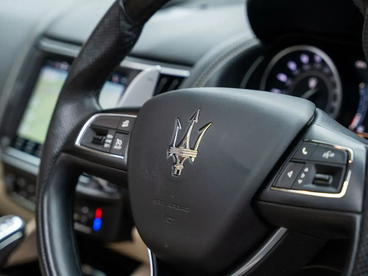 2022-maserati-levante-30-modena-350ps-big-37