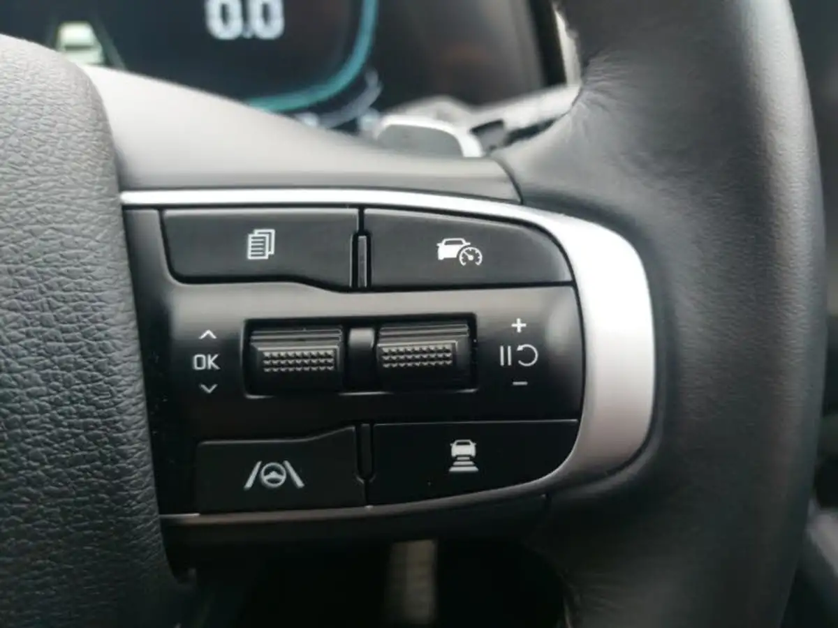 2024-kia-sportage-16-t-gdi-gt-line-207bhp-hev-auto-big-13