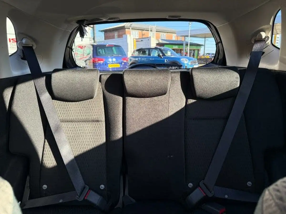 2019-honda-jazz-13-i-vtec-ex-big-30