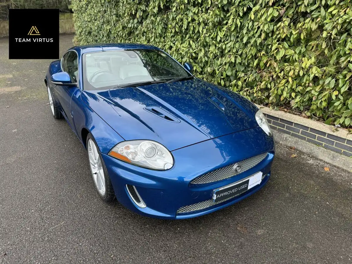 2009-jaguar-xkr-50-coupe-big-5