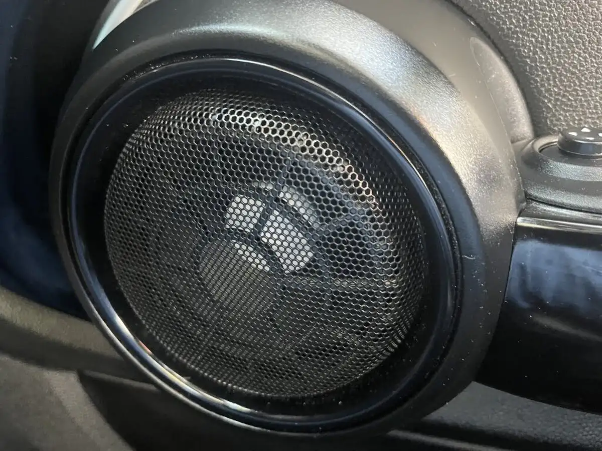 2021-mini-cooper-e-cooper-s-3-big-6