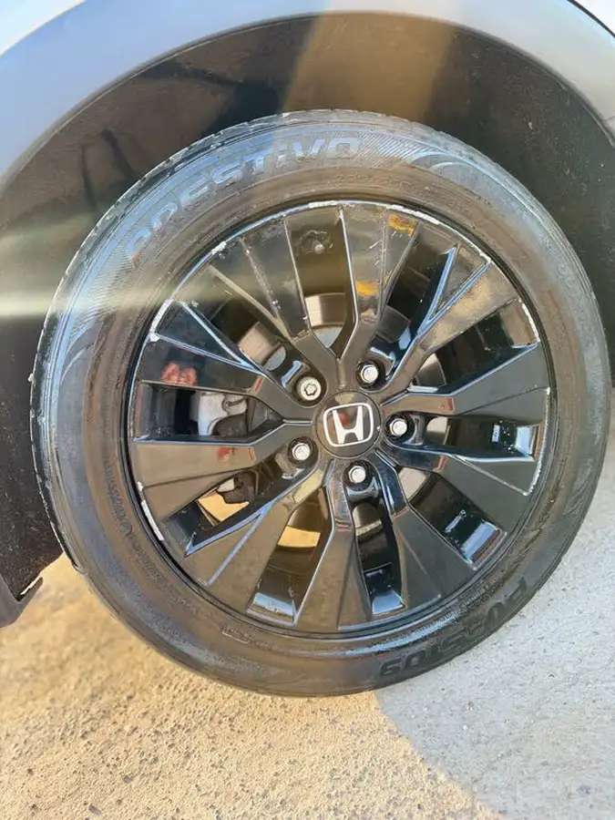 2014-honda-civic-16td-s-hatchback-big-48