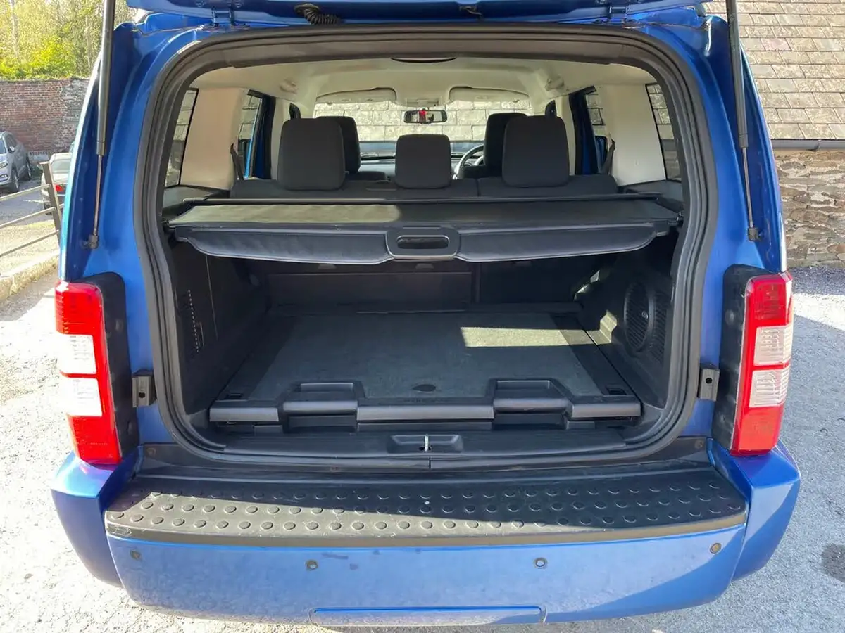 2009-dodge-nitro-28td-sxt-auto-big-63