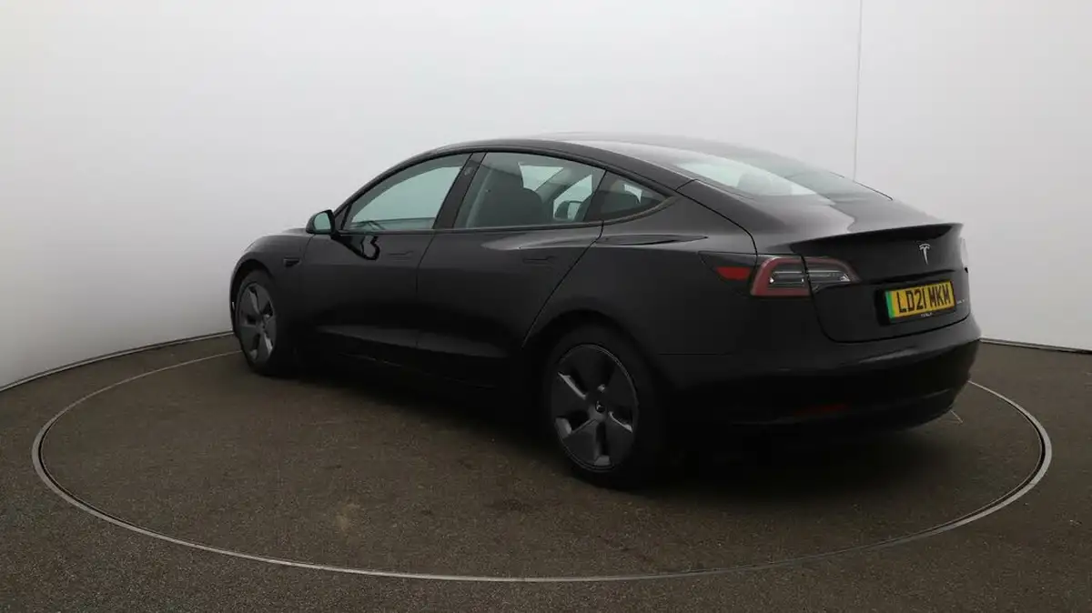 2021-tesla-model-3-e-long-range-4x4-big-53