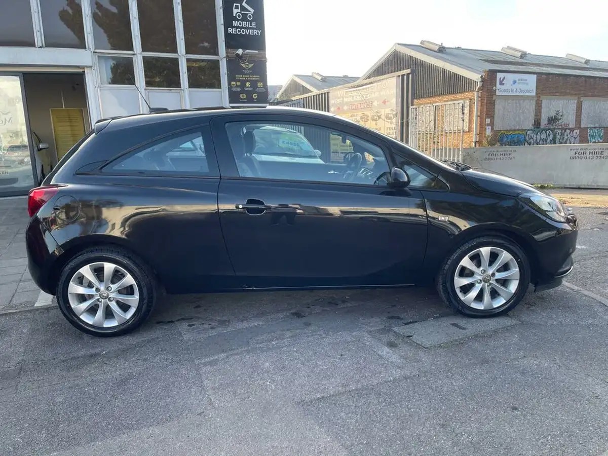 2017-vauxhall-corsa-14i-energy-75ps-ecoflex-ac-3d-big-1