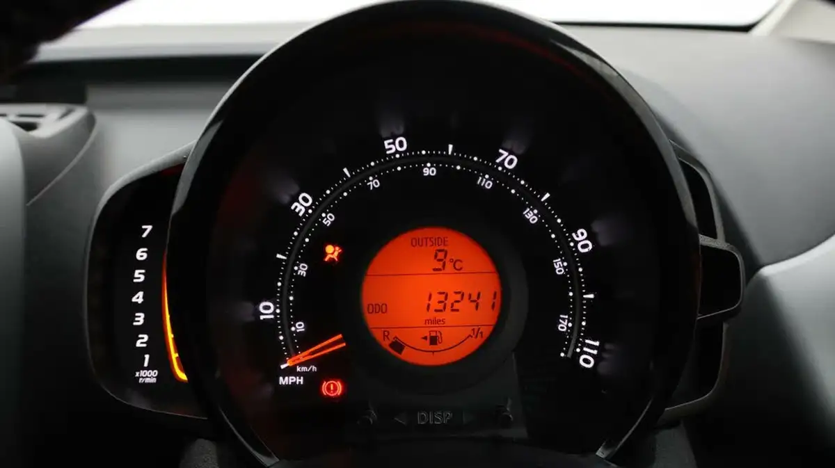 2021-toyota-aygo-10-vvt-i-x-trend-tss-big-9