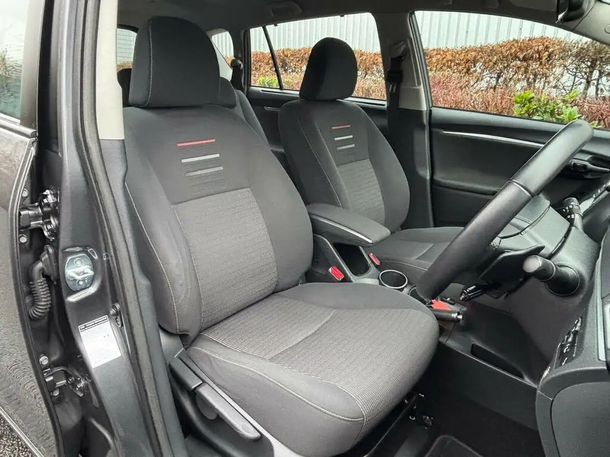2018-toyota-verso-18-v-matic-icon-big-12