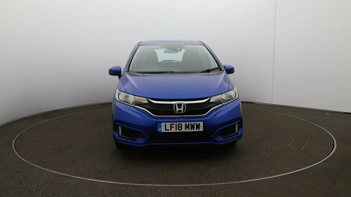 2018-honda-jazz-13-i-vtec-s-big-2