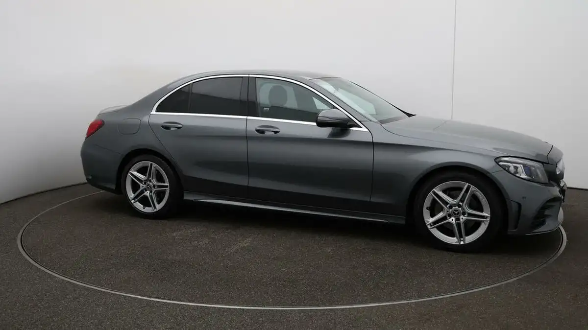 2019-mercedes-benz-c-class-16d-c200d-amg-line-edition-premium-saloon-4d-9g-tronic-plus-big-37