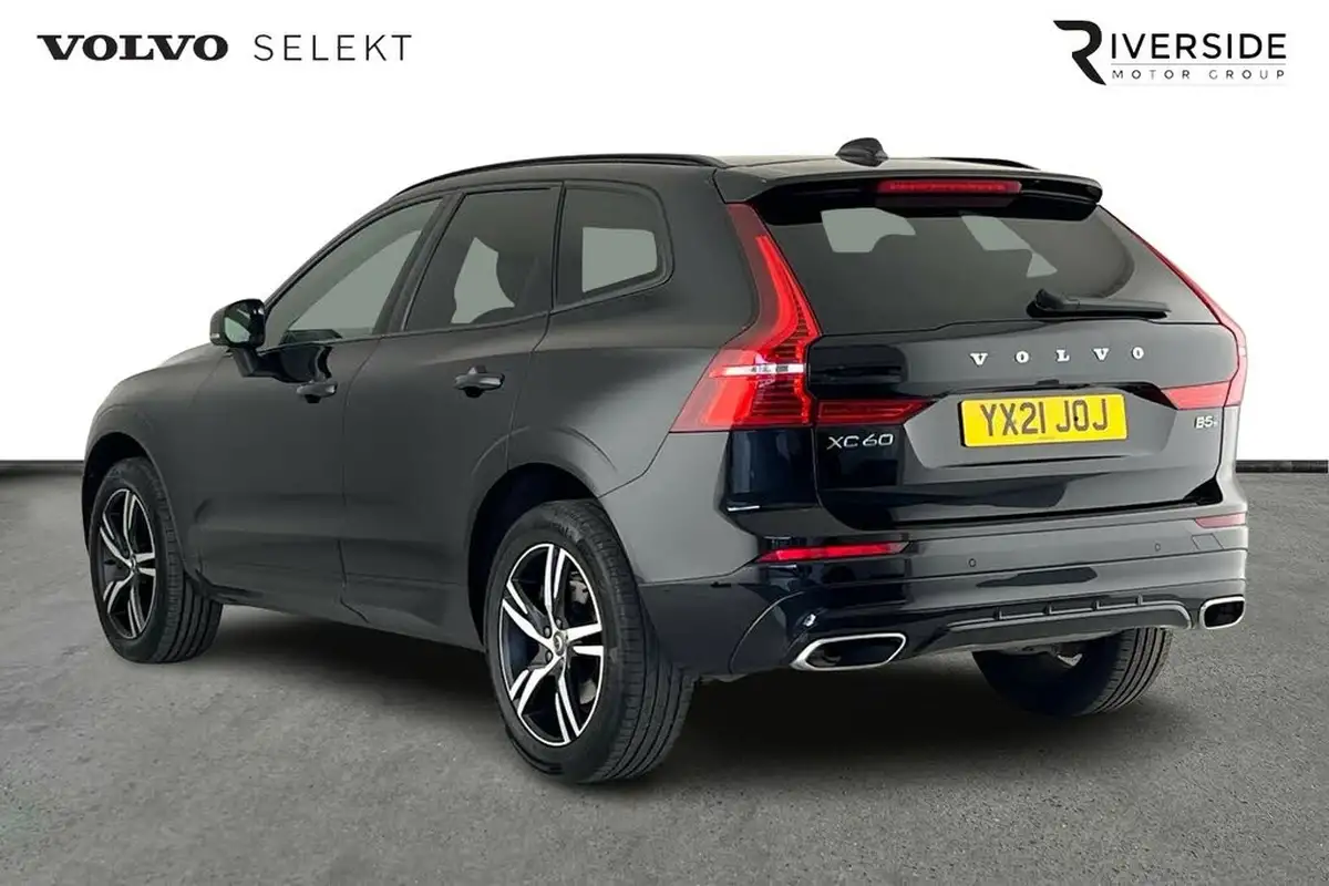 2021-volvo-xc60-20td-b5-r-design-big-2