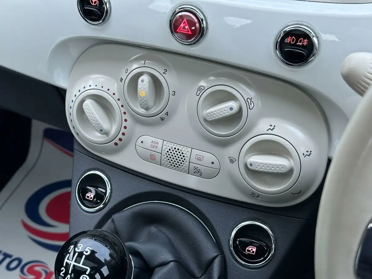 2017-fiat-500-12-lounge-big-16