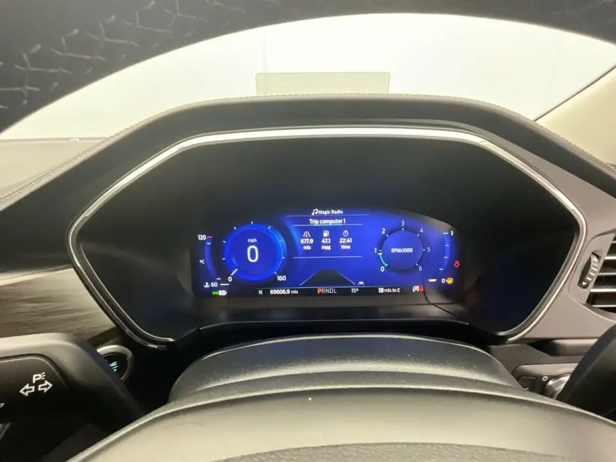 2020-ford-kuga-20-vignale-190ps-awd-1999cc-auto-big-11