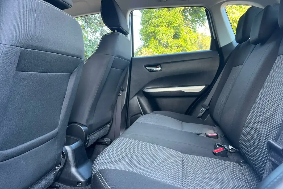 2018-suzuki-vitara-16-sz4-big-5