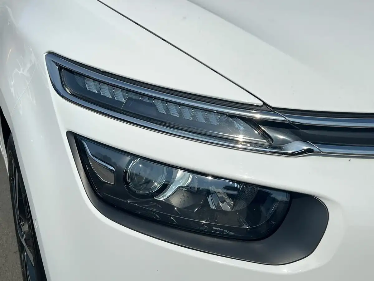 2021-citroen-grand-c4-spacetourer-15bluehdi-shine-big-21