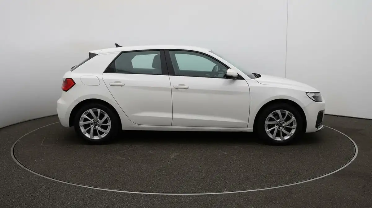 2022-audi-a1-10-25-tfsi-sport-big-41