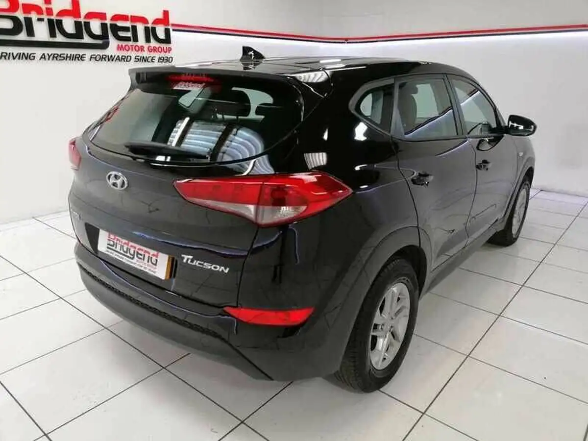 2017-hyundai-tucson-16-gdi-blue-drive-s-big-5