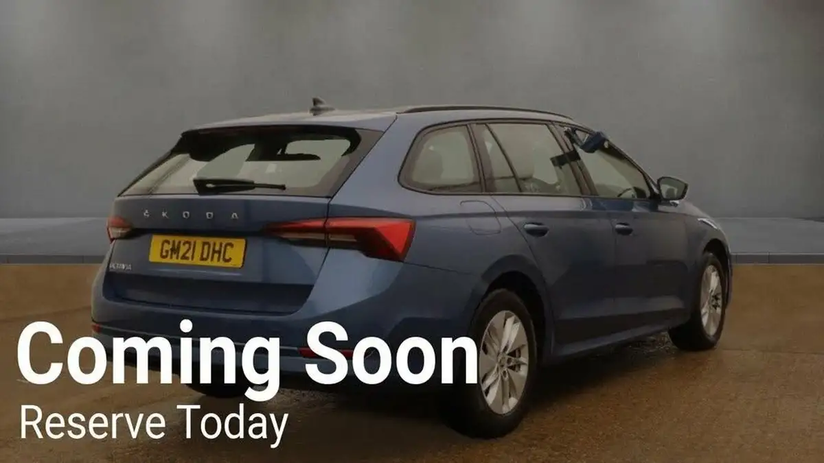 2021-skoda-octavia-20tdi-se-116ps-estate-big-3