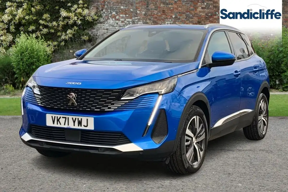 2021-peugeot-3008-suv-12-puretech-allure-premium-eat8-big-7