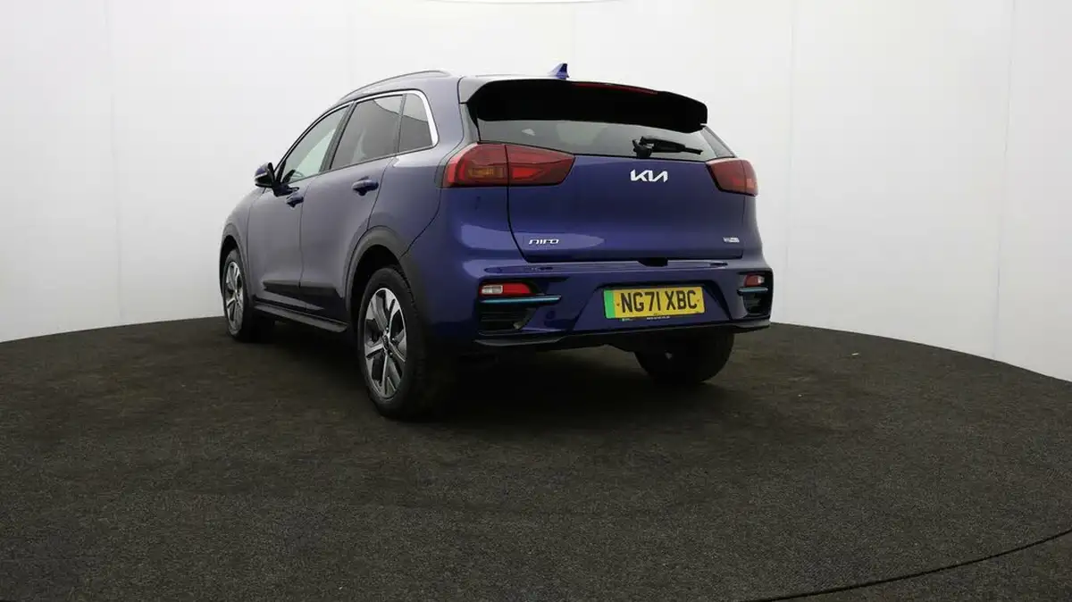 2022-kia-e-niro-ev-2-64-big-70