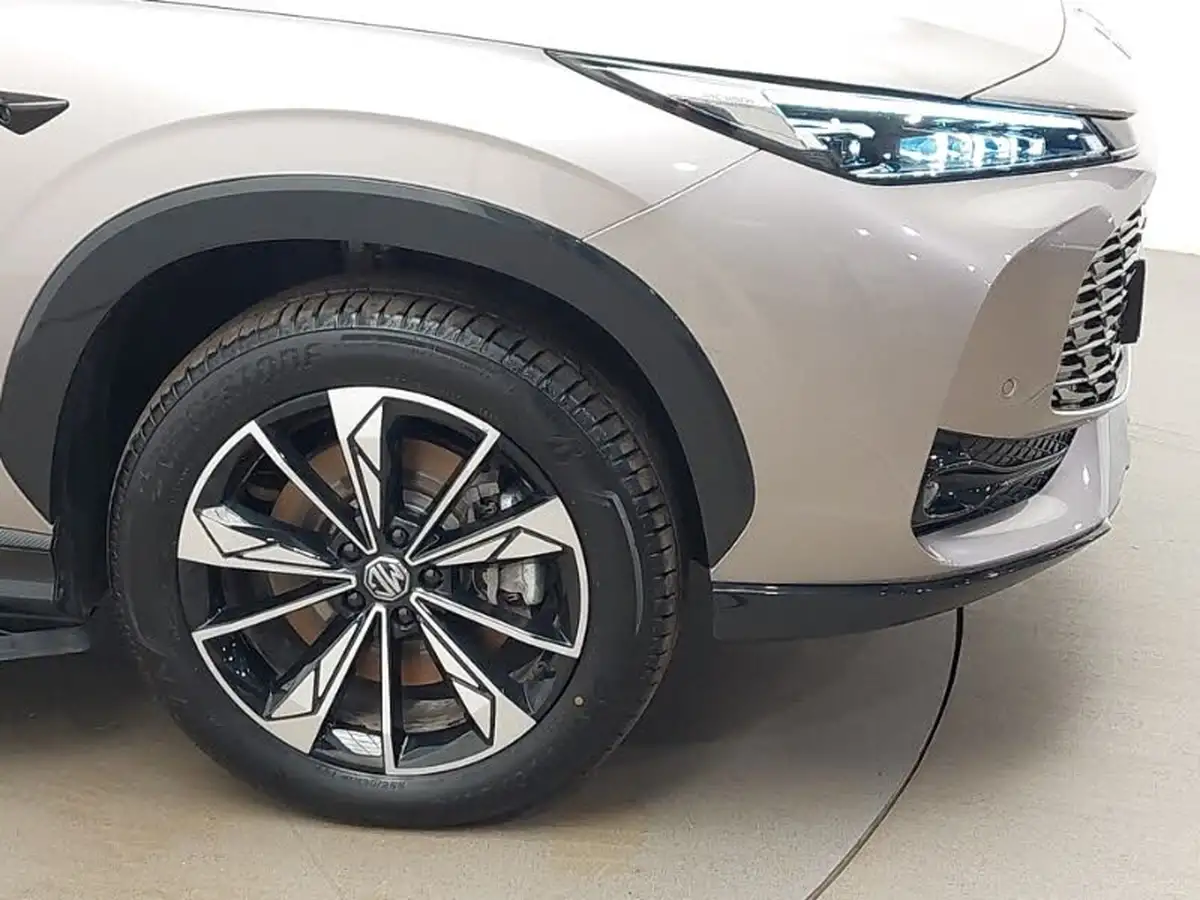 2024-mg-hs-15t-gdi-trophy-273ps-plug-in-hybrid-1496cc-auto-big-8