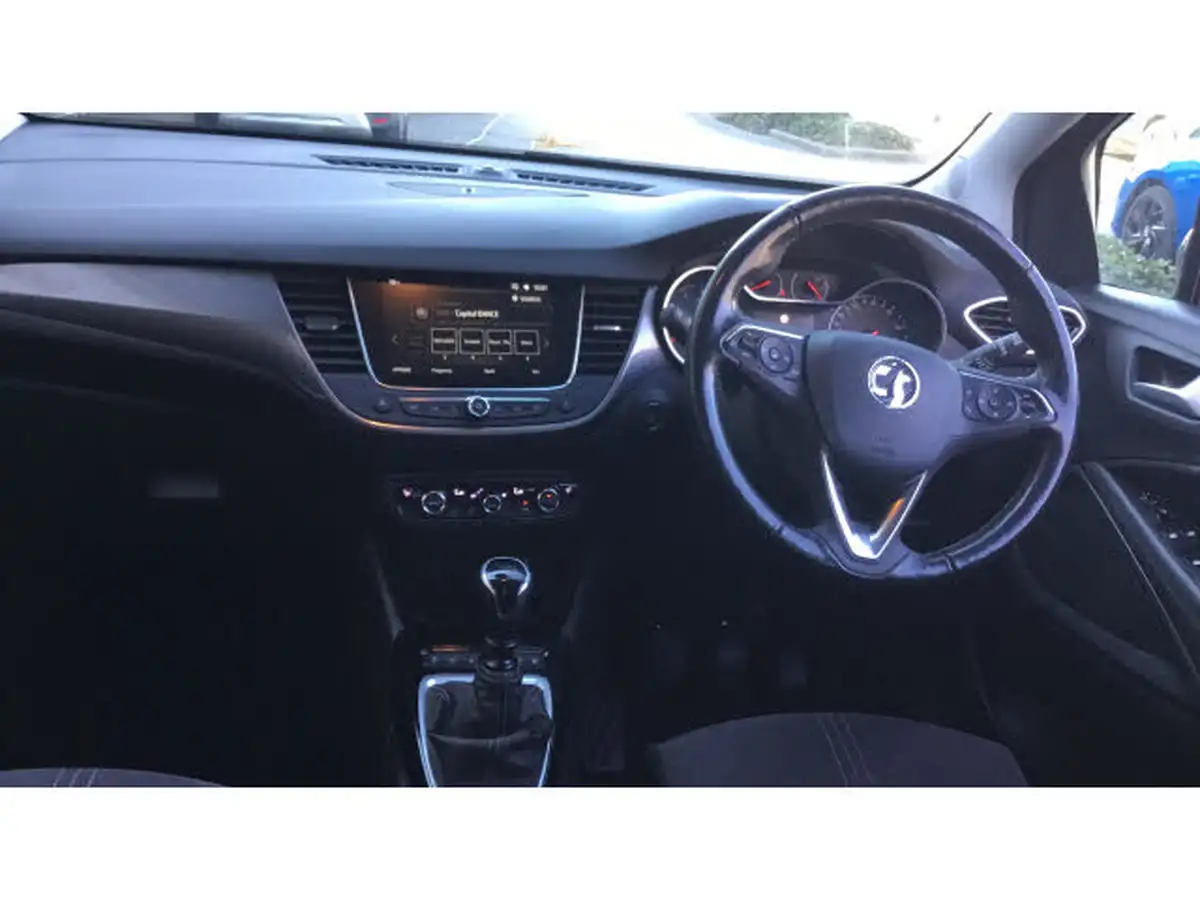 2022-vauxhall-crossland-12-ultimate-130ps-big-9
