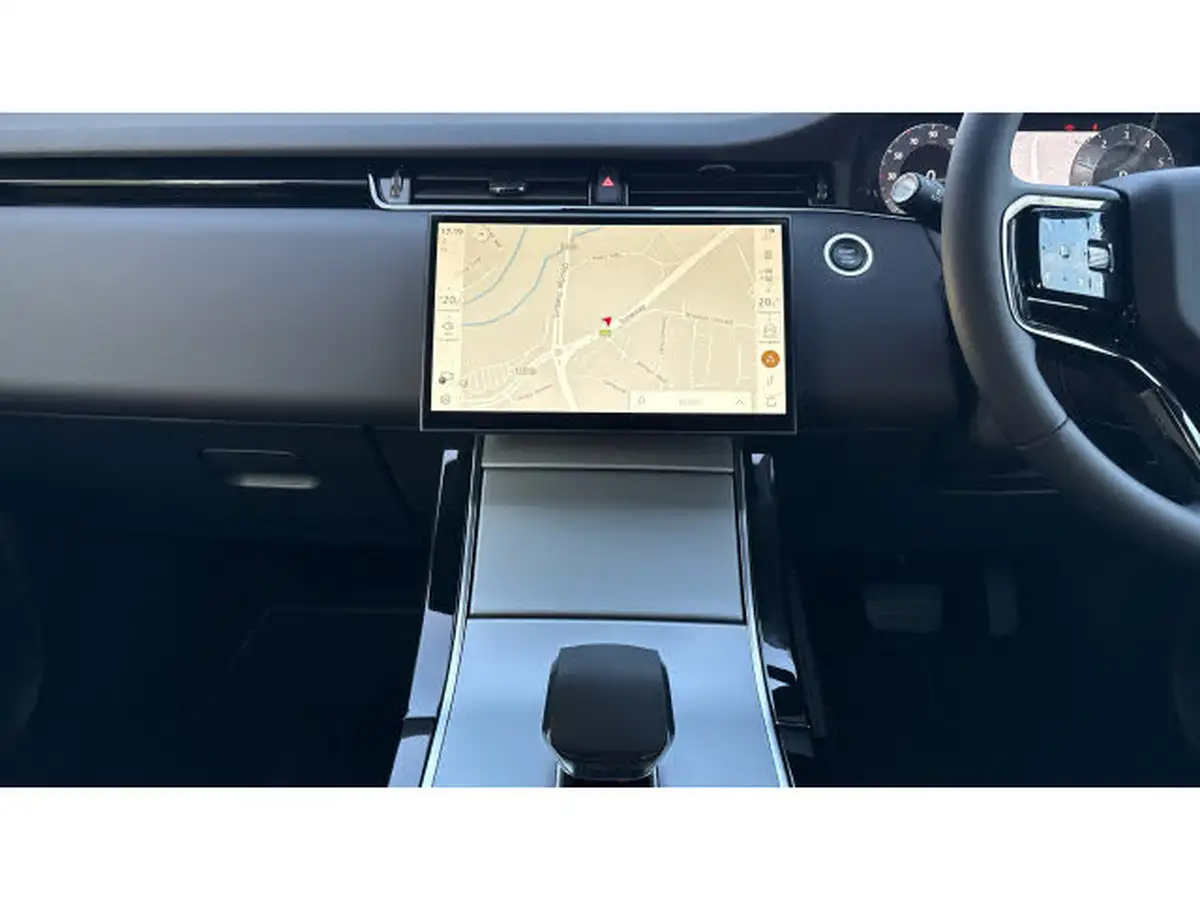 2024-land-rover-range-rover-evoque-15-p300e-s-big-13