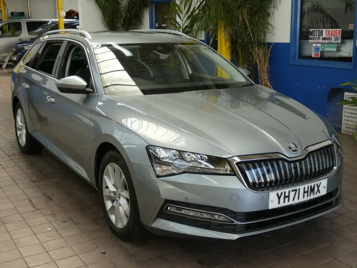 2021-skoda-superb-14-tsi-se-technology-156ps-estate-big-13